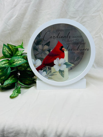 Lantern/ cardinal